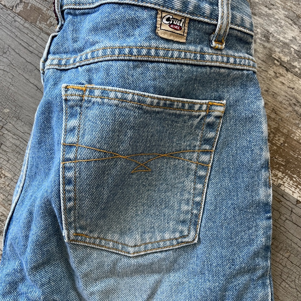 Cruel jeans size 13, like new.